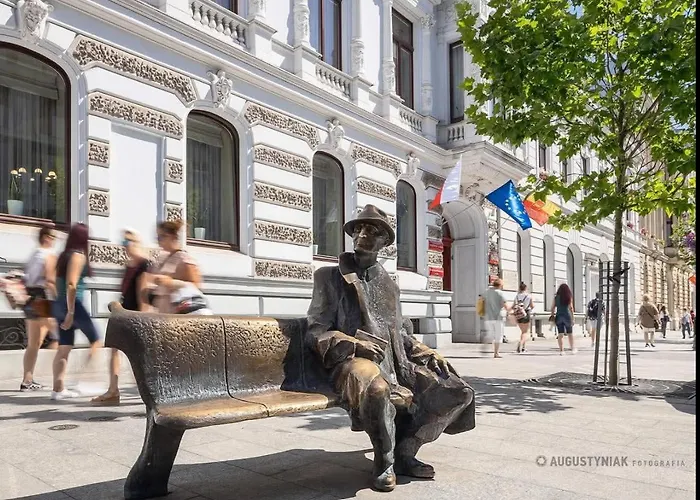 Simply Near The Center Lejlighed *